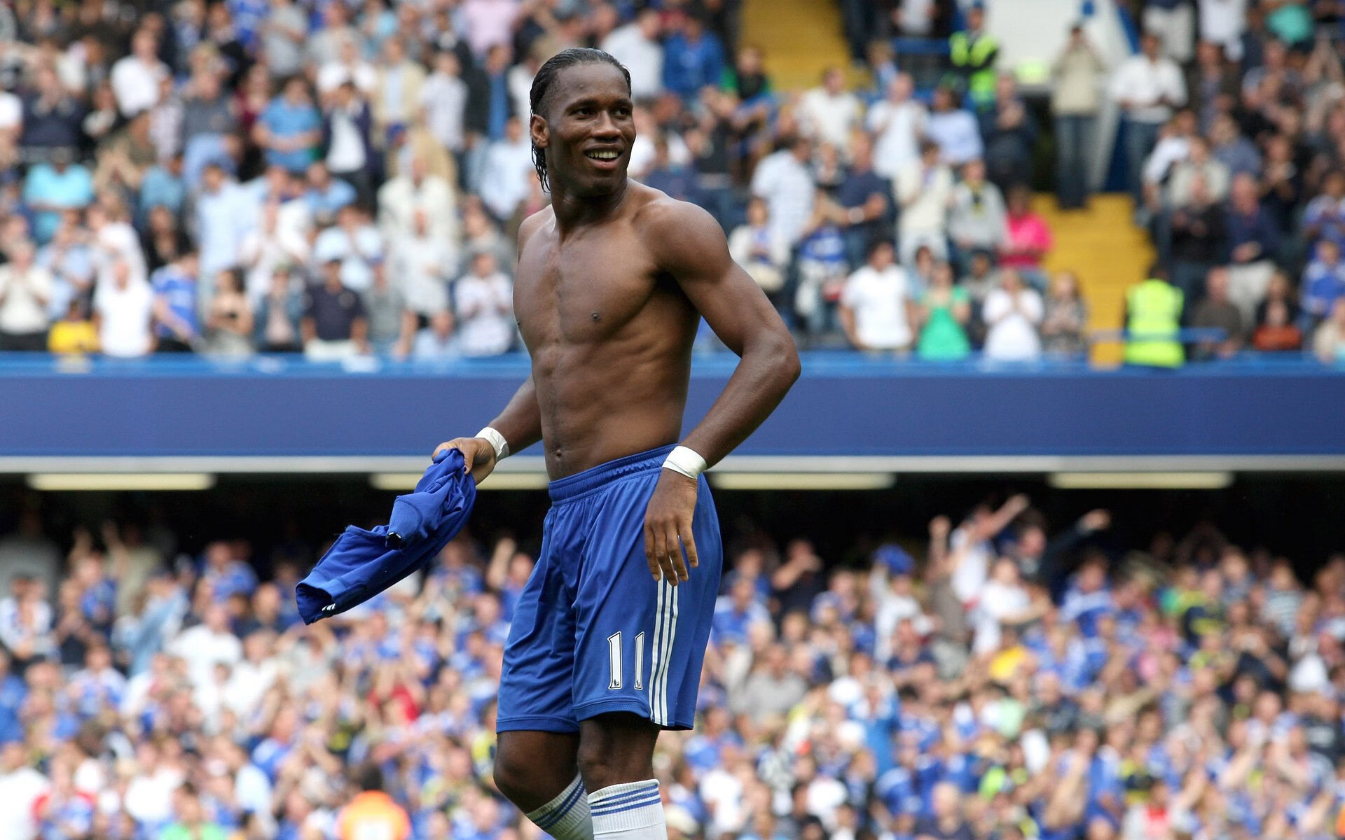 开云-魔兽觉醒！武切维奇抢七夜化身进攻无解怪物，一人打崩对手防线